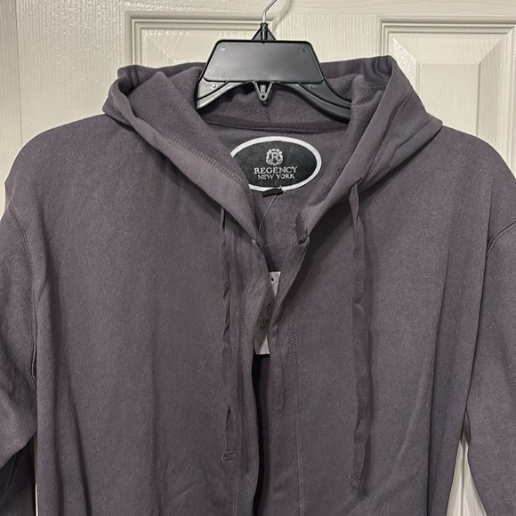 Black Hooded Robe - Picture 2 of 13